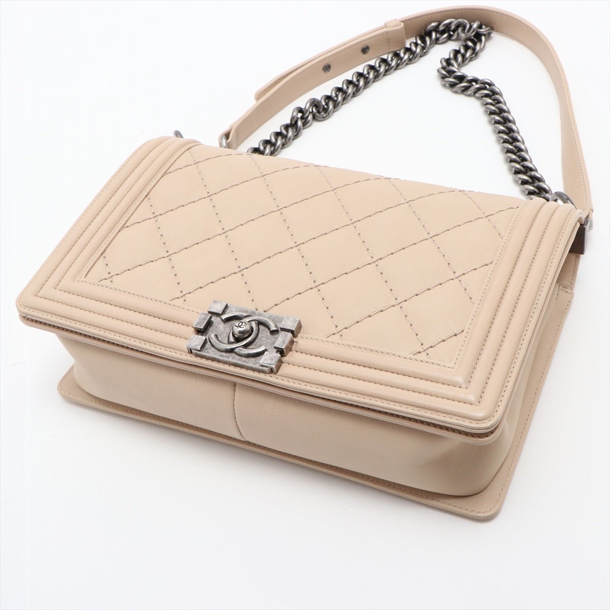 Second hand Chanel Boy in Beige Leather Ruthenium - Tabita Bags