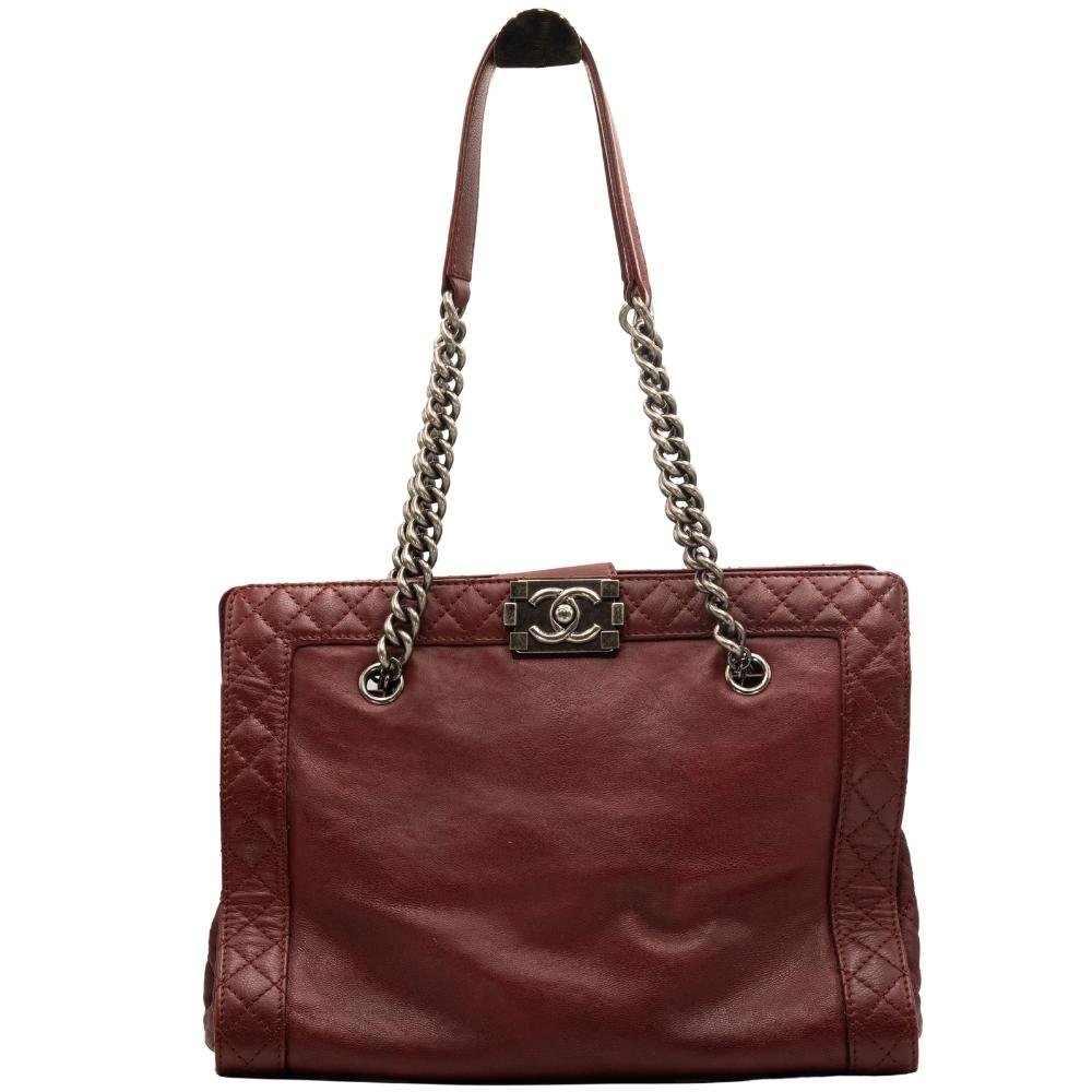 Second hand Chanel Boy Reverso Shopping Tote Burgundy Calfskin - Tabita Bags