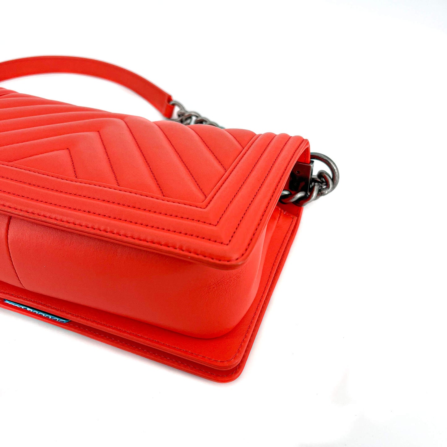 Second hand Chanel Chanel Boy Chevron Red Ruthenium - Tabita Bags