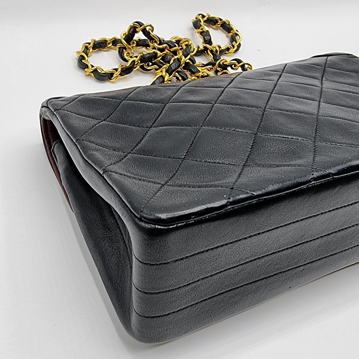 Second hand Chanel Classic Flap Bag in Black Matelassé Leather - Tabita Bags