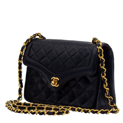 Second hand Chanel Classic Flap Bag in Black Matelassé Leather - Tabita Bags