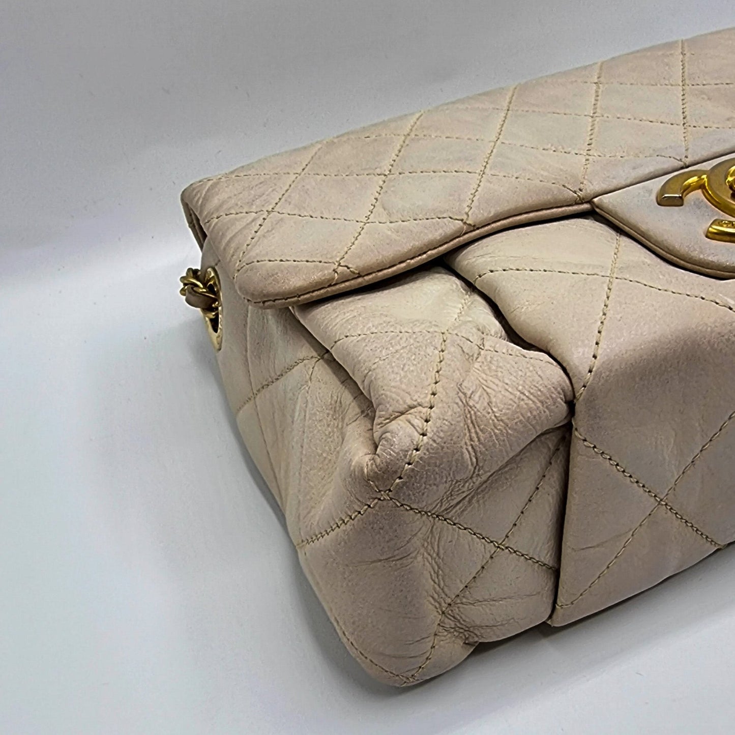 Second hand Chanel Classic Flap White Lambskin Leather - Tabita Bags