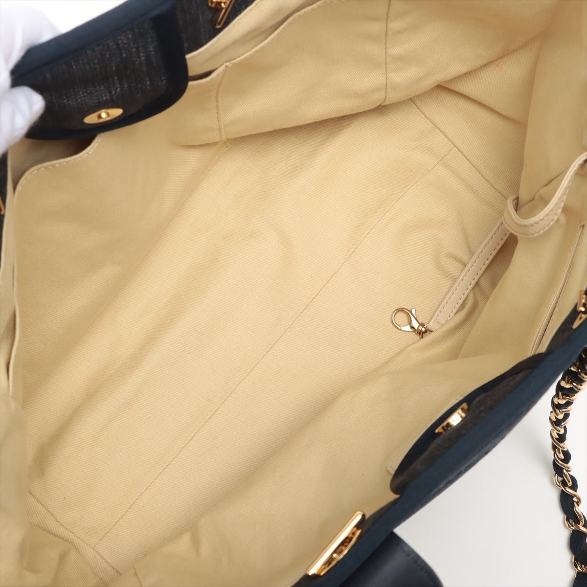 Chanel Deauville Denim Tote Bag Navy Blue Silver Hardware Medium - Tabita  Bags – Tabita Bags with Love