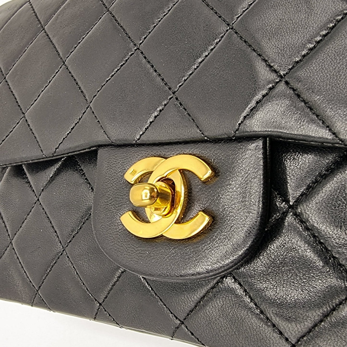 Second hand Chanel Double Flap 1989-1991 Black Lambskin Small - Tabita Bags