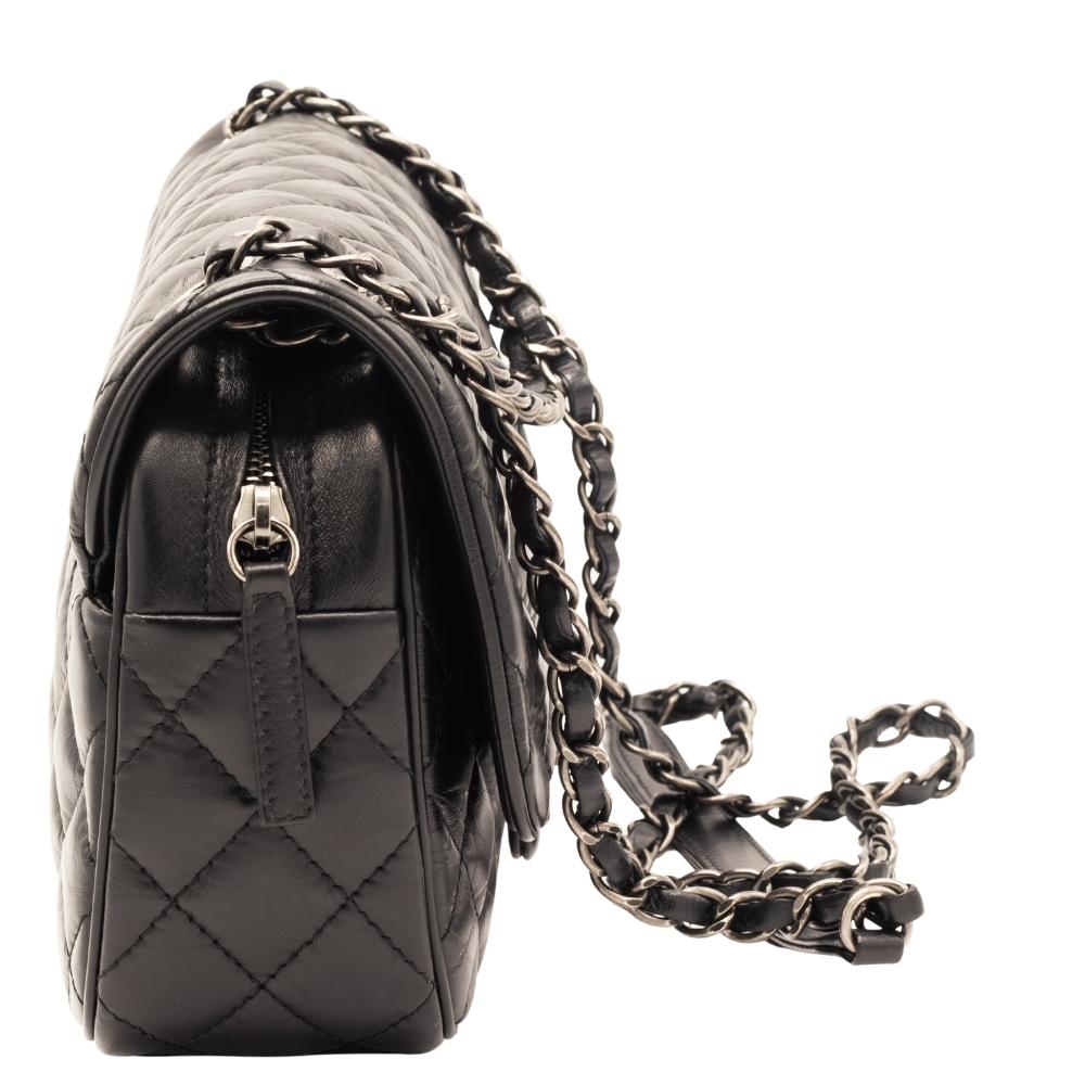 Second hand Chanel Easy Flap Zip Black Leather Aged Calfskin - Tabita Bags