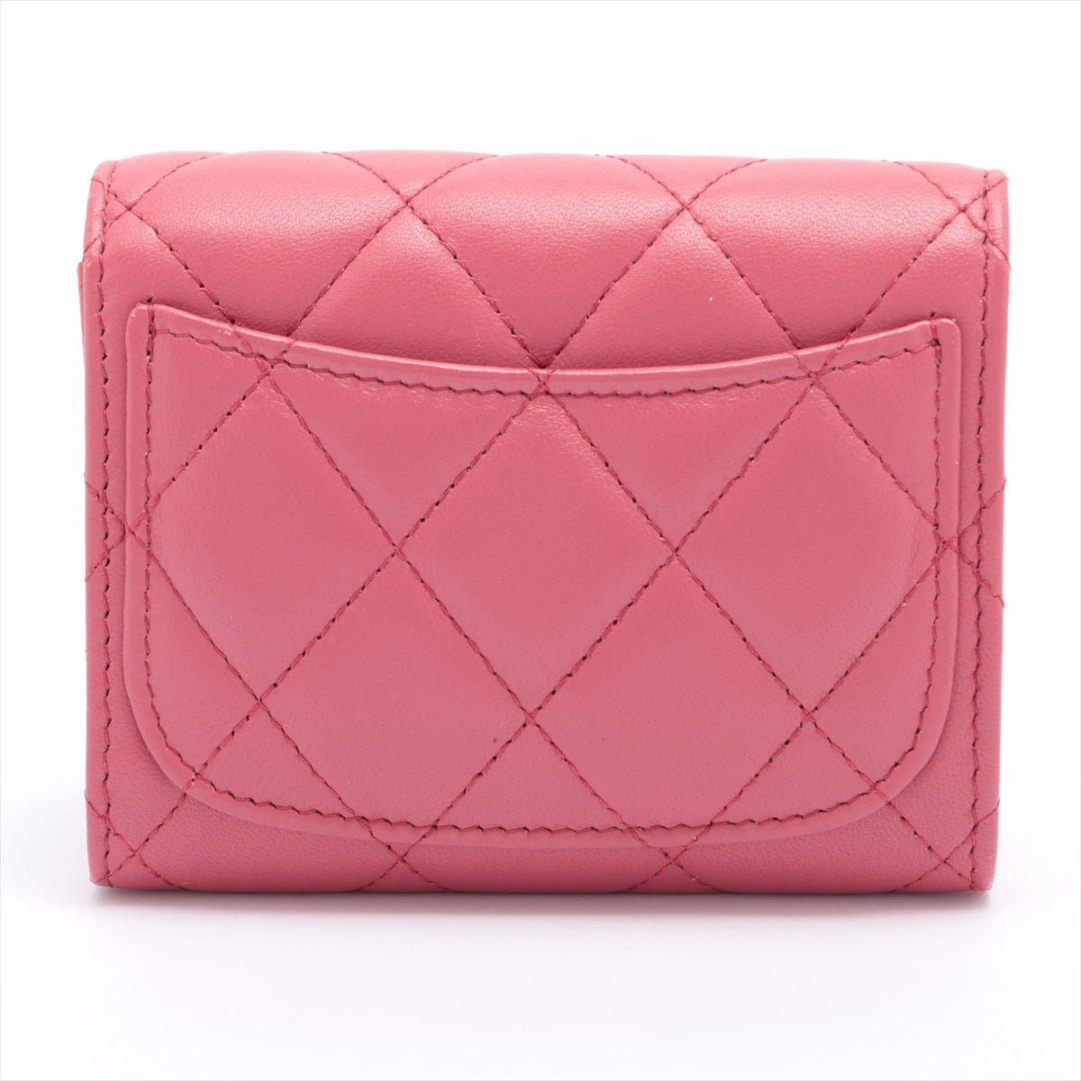 Second hand Chanel Mini Clutch With Chain in Pink Matelasse Lambskin and Gold - Tabita Bags