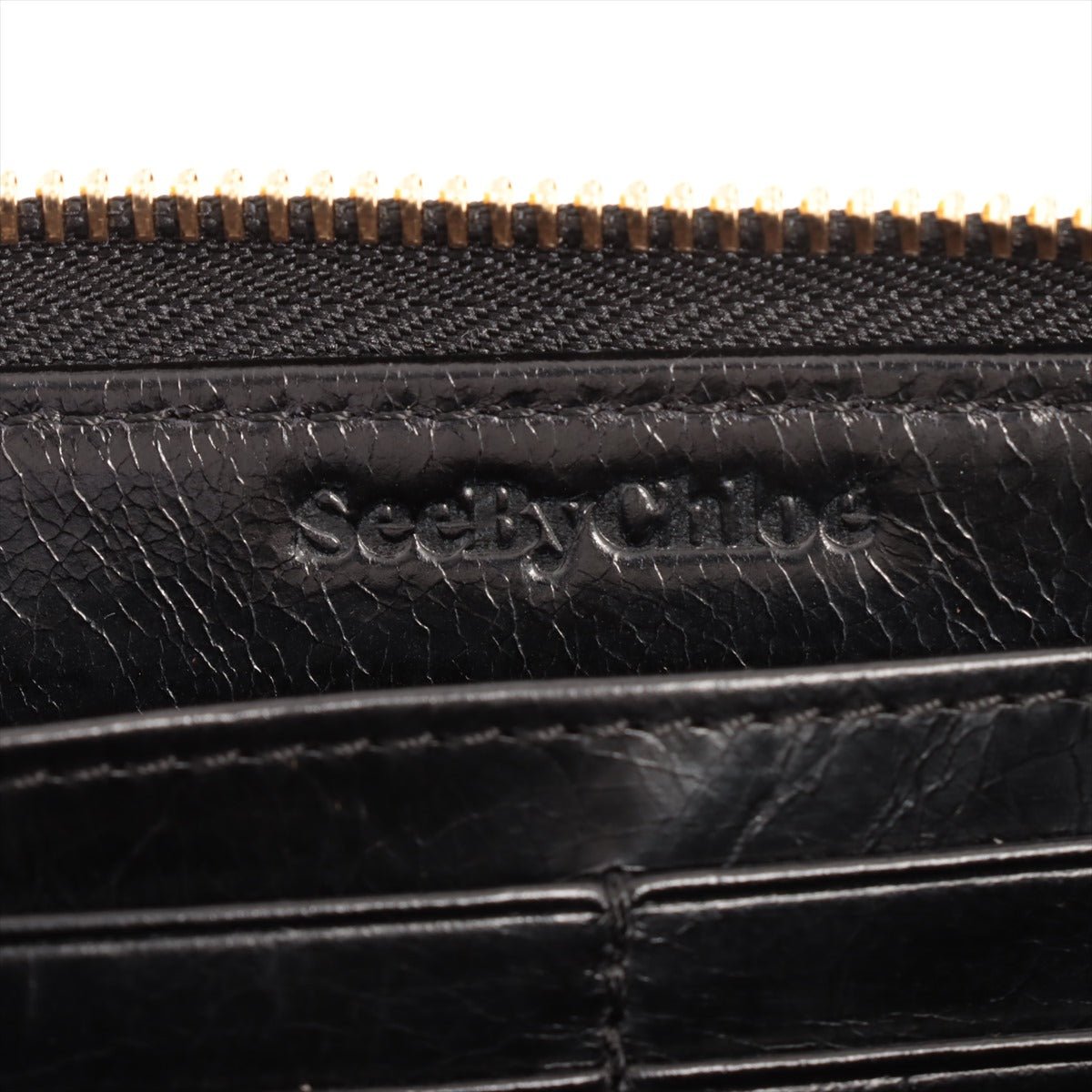 Second hand Chloé See by Chloe Round-Zip Black Leather Wallet - Tabita Bags