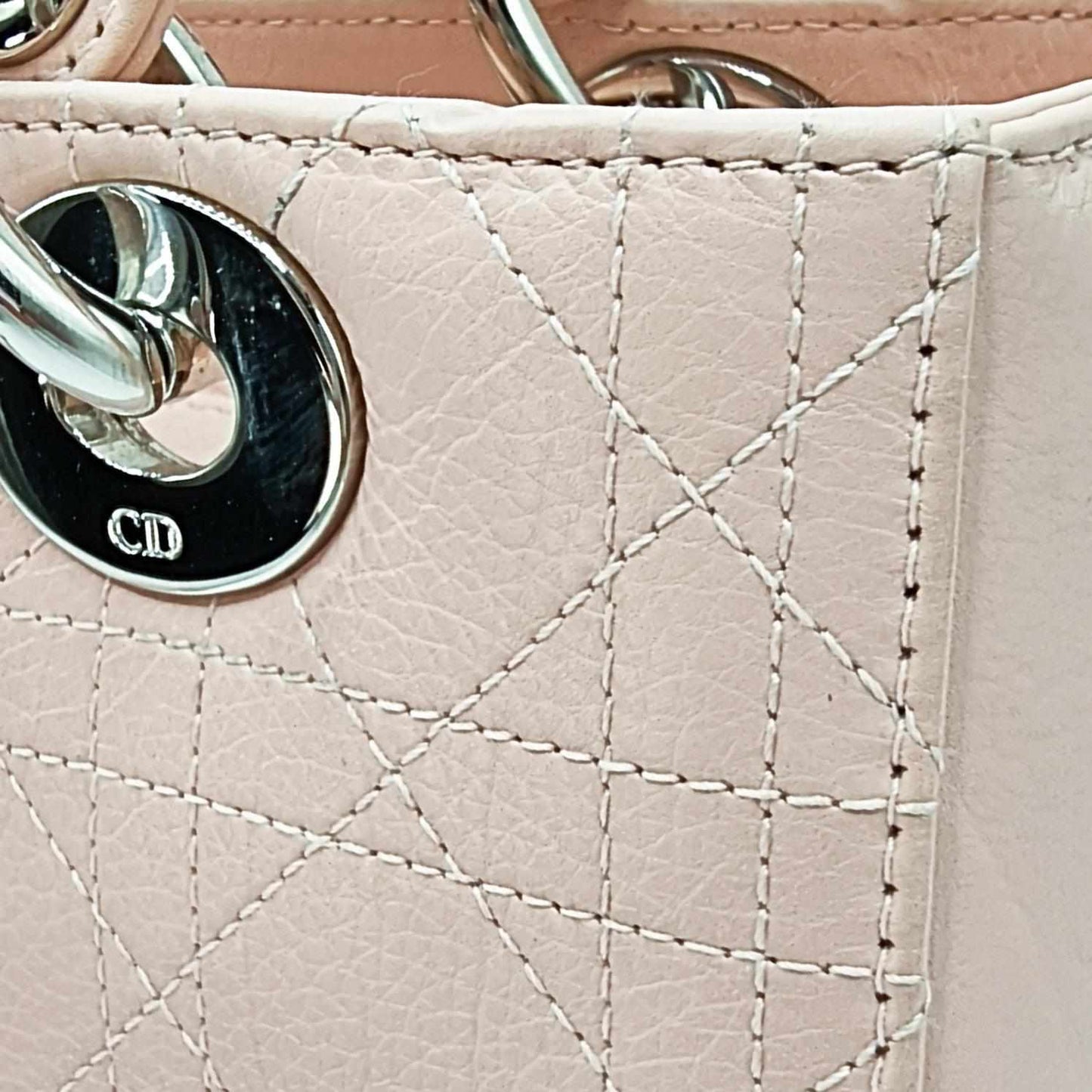 Second hand Dior Lady Dior Pink Leather Medium - Tabita Bags