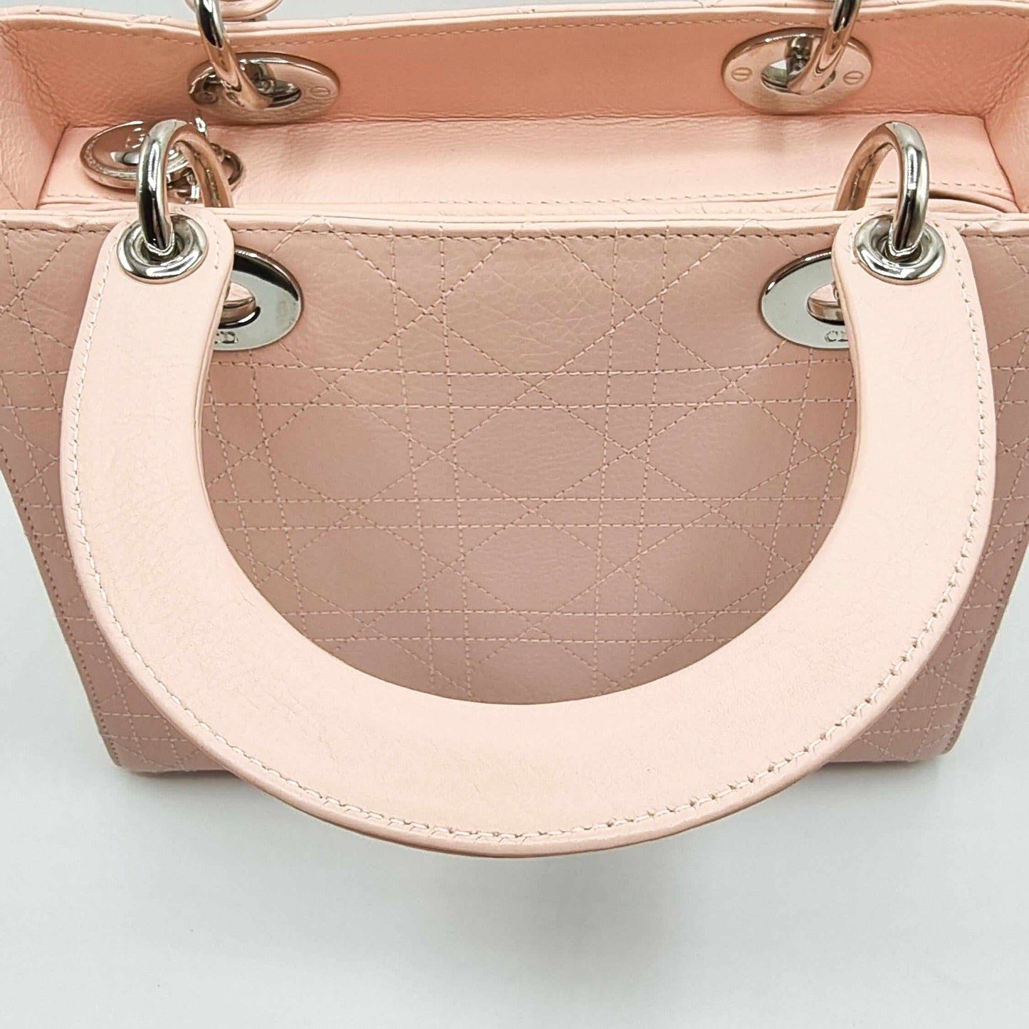 Second hand Dior Lady Dior Pink Leather Medium - Tabita Bags