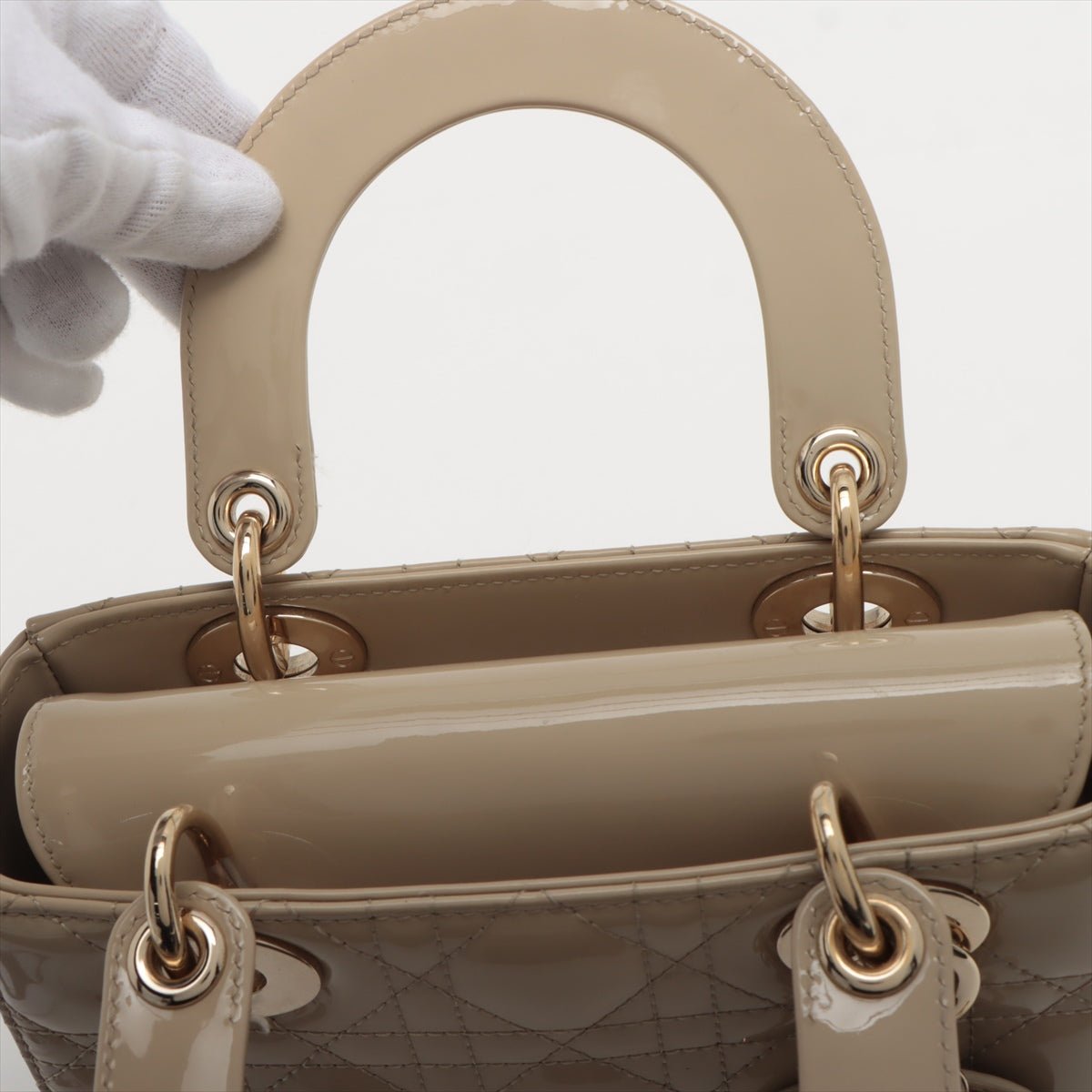 Second hand Dior Lady Dior Small Cannage Patent Calfskin Beige Bag - Tabita Bags