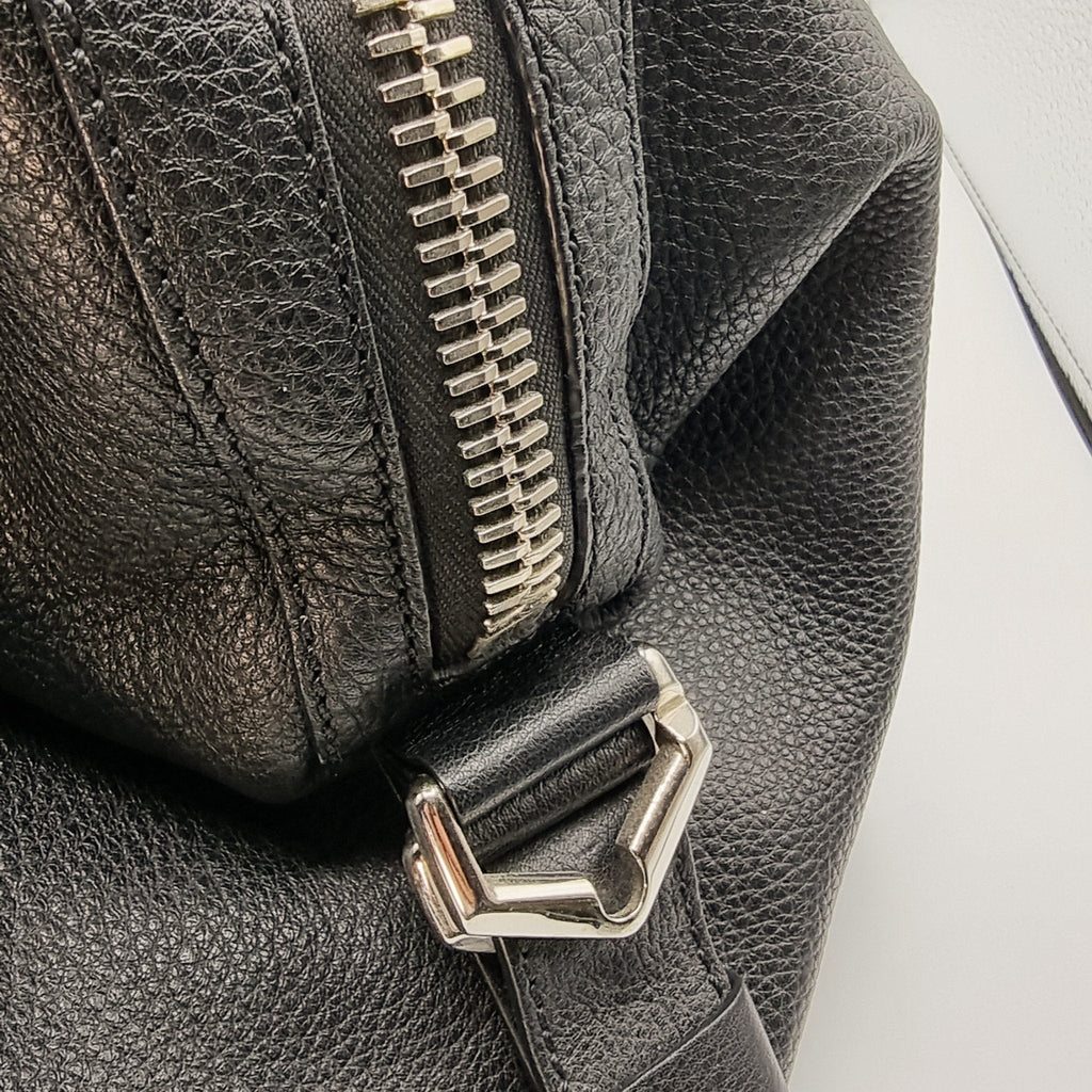 Second hand Givenchy Nightingail Large Black Grained Leather - Tabita Bags