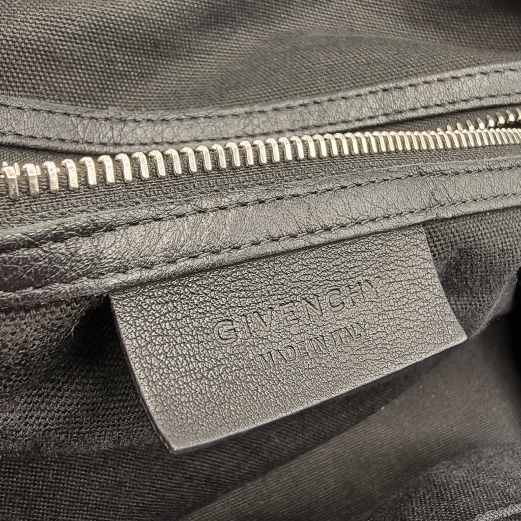 Second hand Givenchy Nightingail Large Black Grained Leather - Tabita Bags
