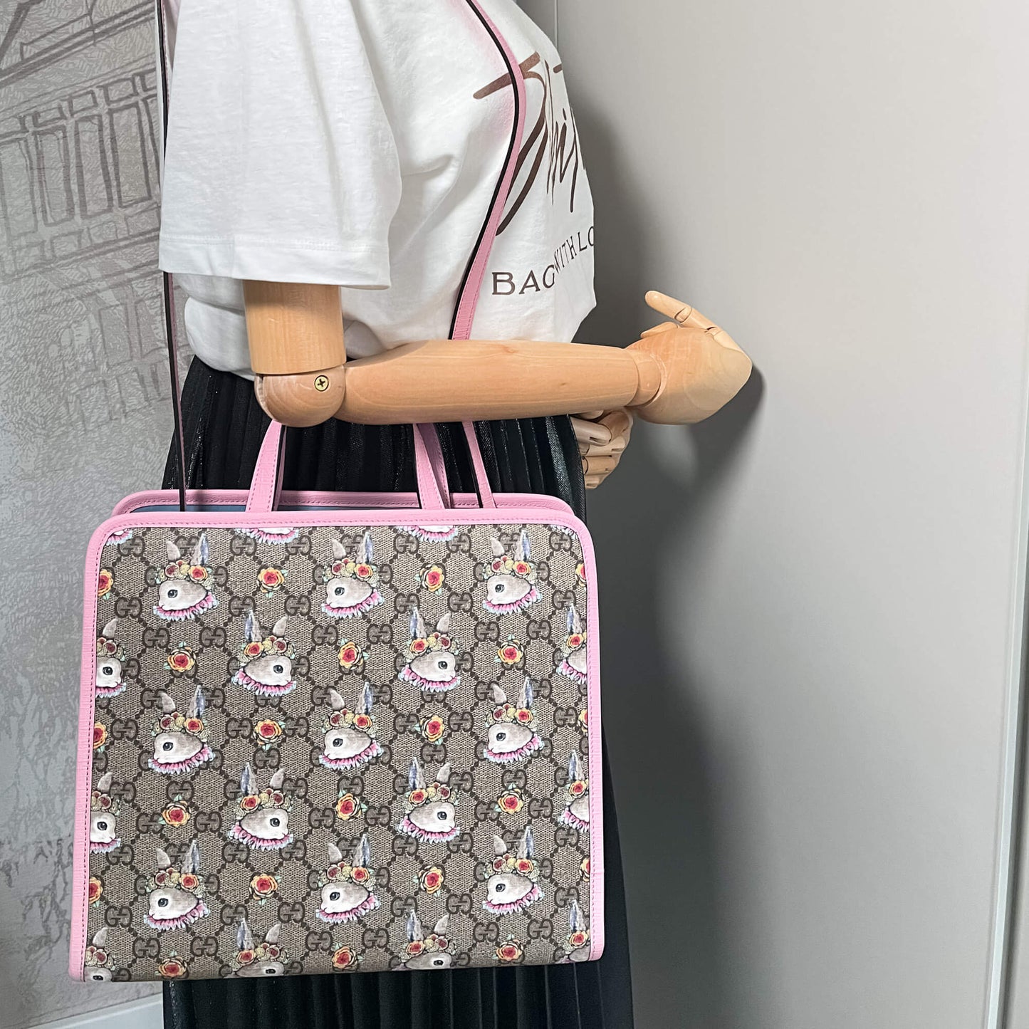 Second hand Gucci Children's GG Supreme Canvas Higuchi Yuko Pink Tote - Tabita Bags