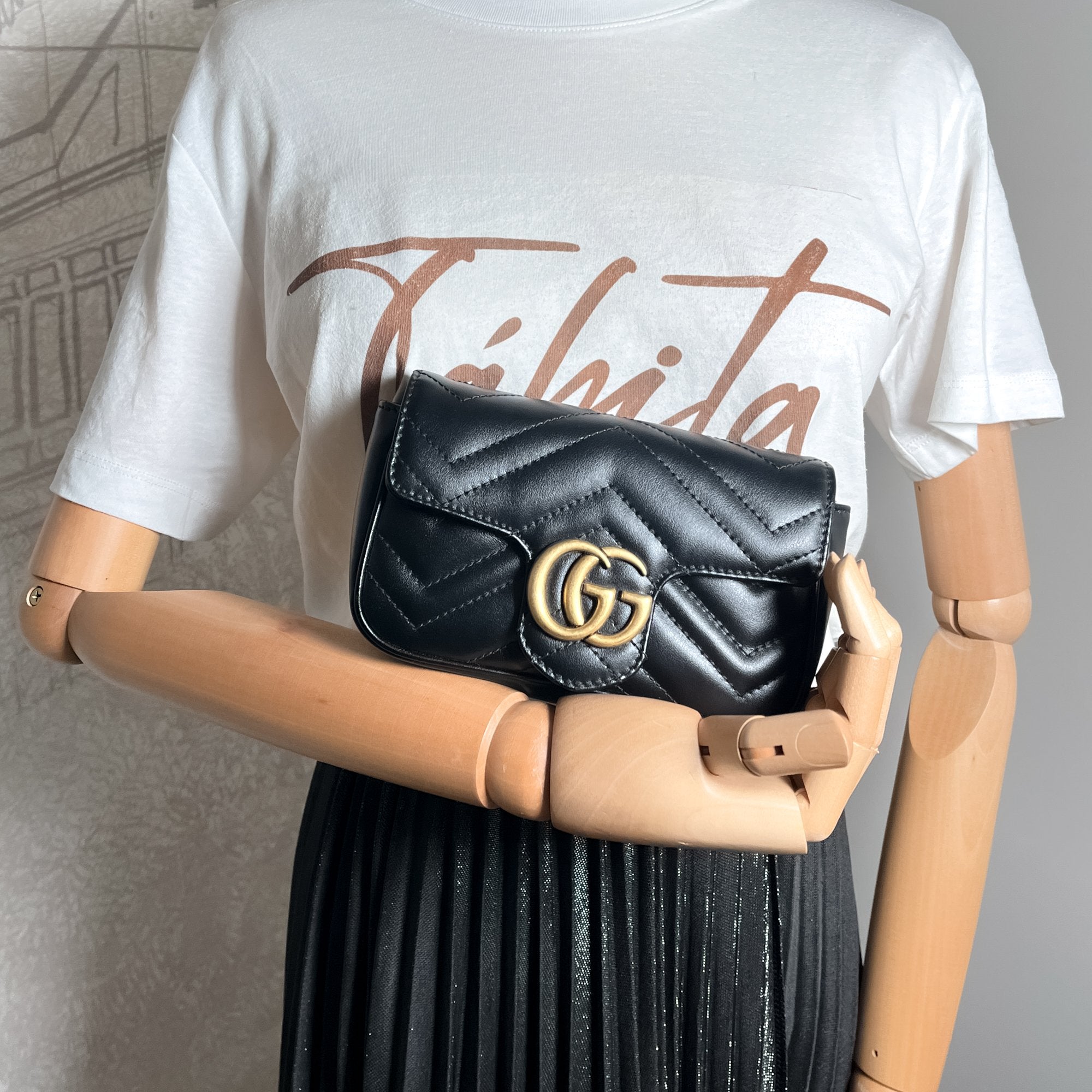 Gucci handbag hot sale gg marmont