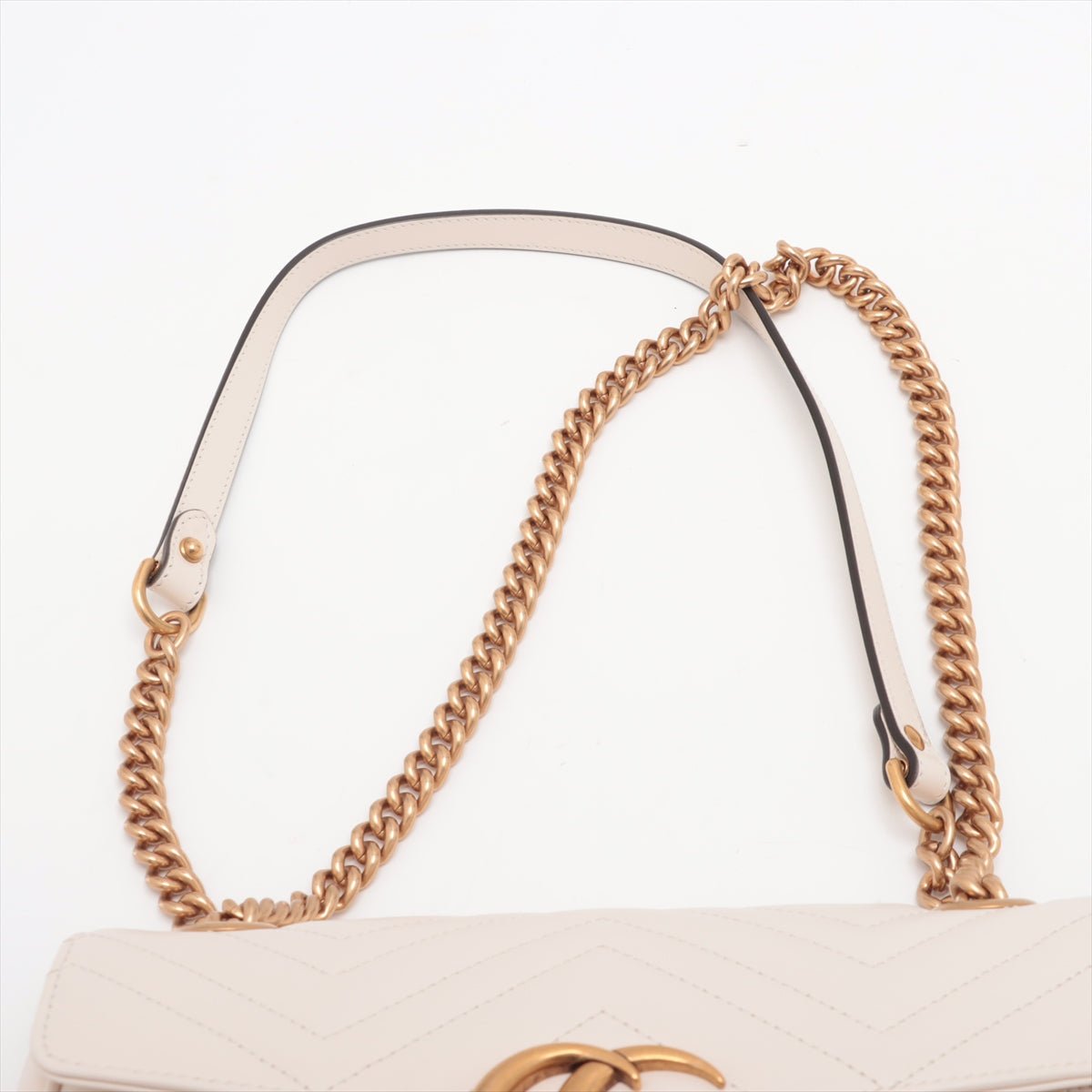 Second hand Gucci GG Marmont Small Chevron Leather Flap Bag White - Tabita Bags