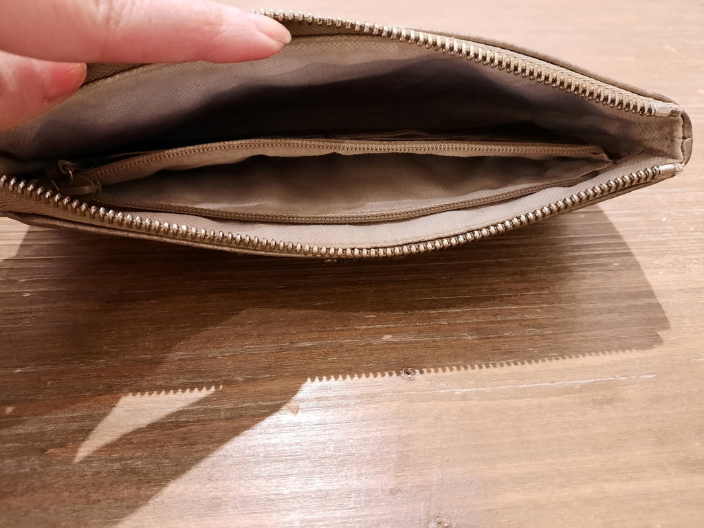 Second hand Gucci GG Soho Metalized Leather 295840 - Tabita Bags