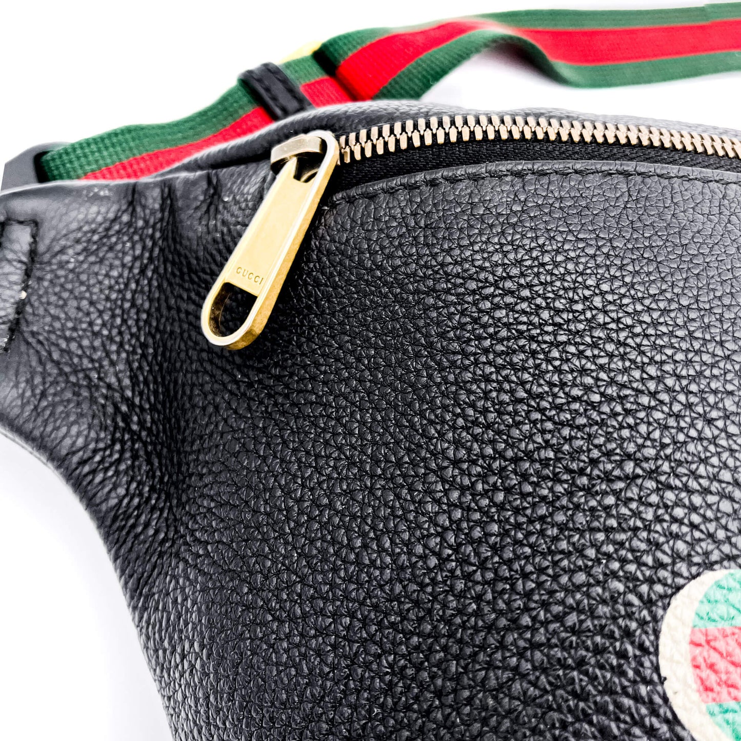 Second hand Gucci Grained Leather Print Belt Bag Black - Tabita Bags