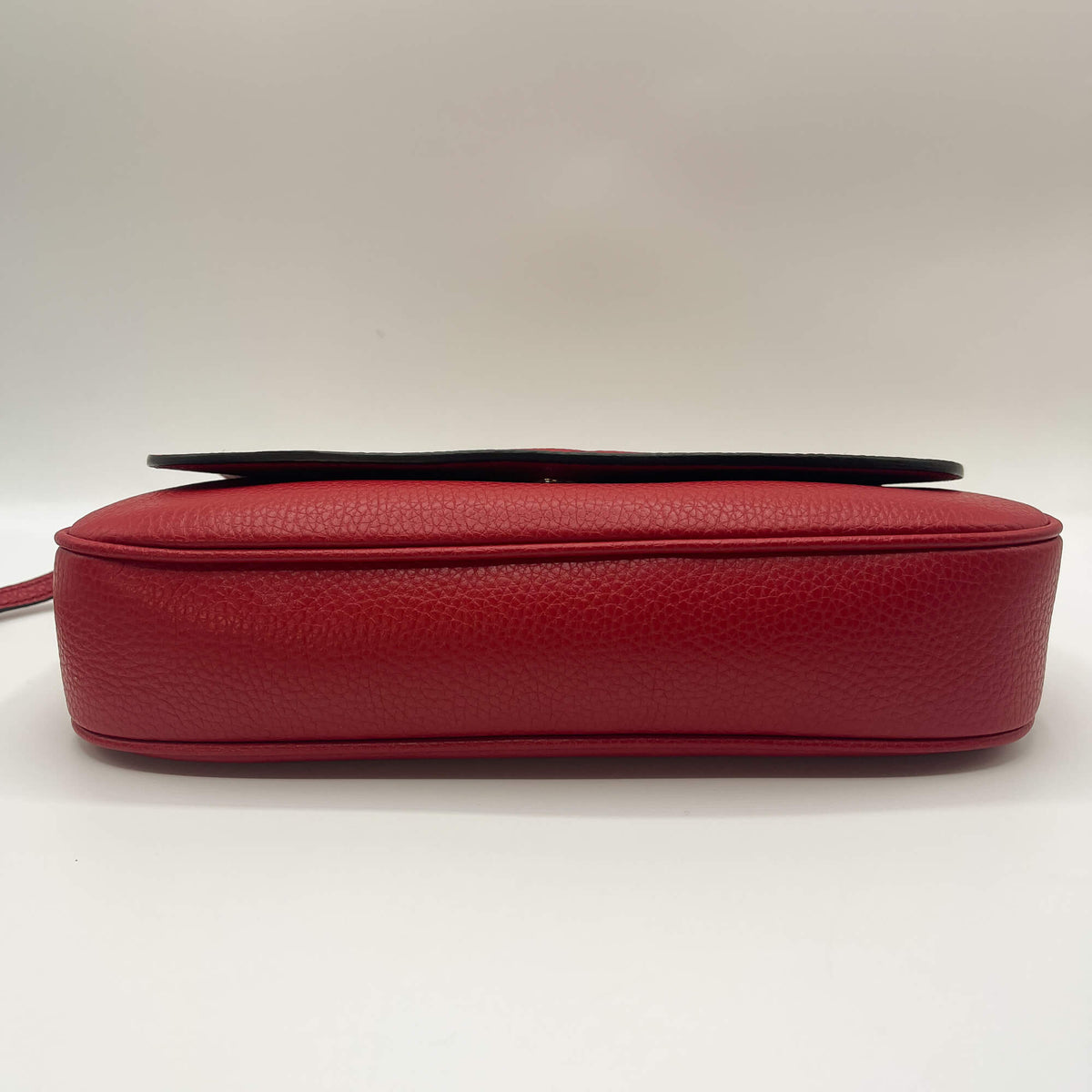 Second hand Gucci Gucci GG Soho Flap Red Leather - Tabita Bags