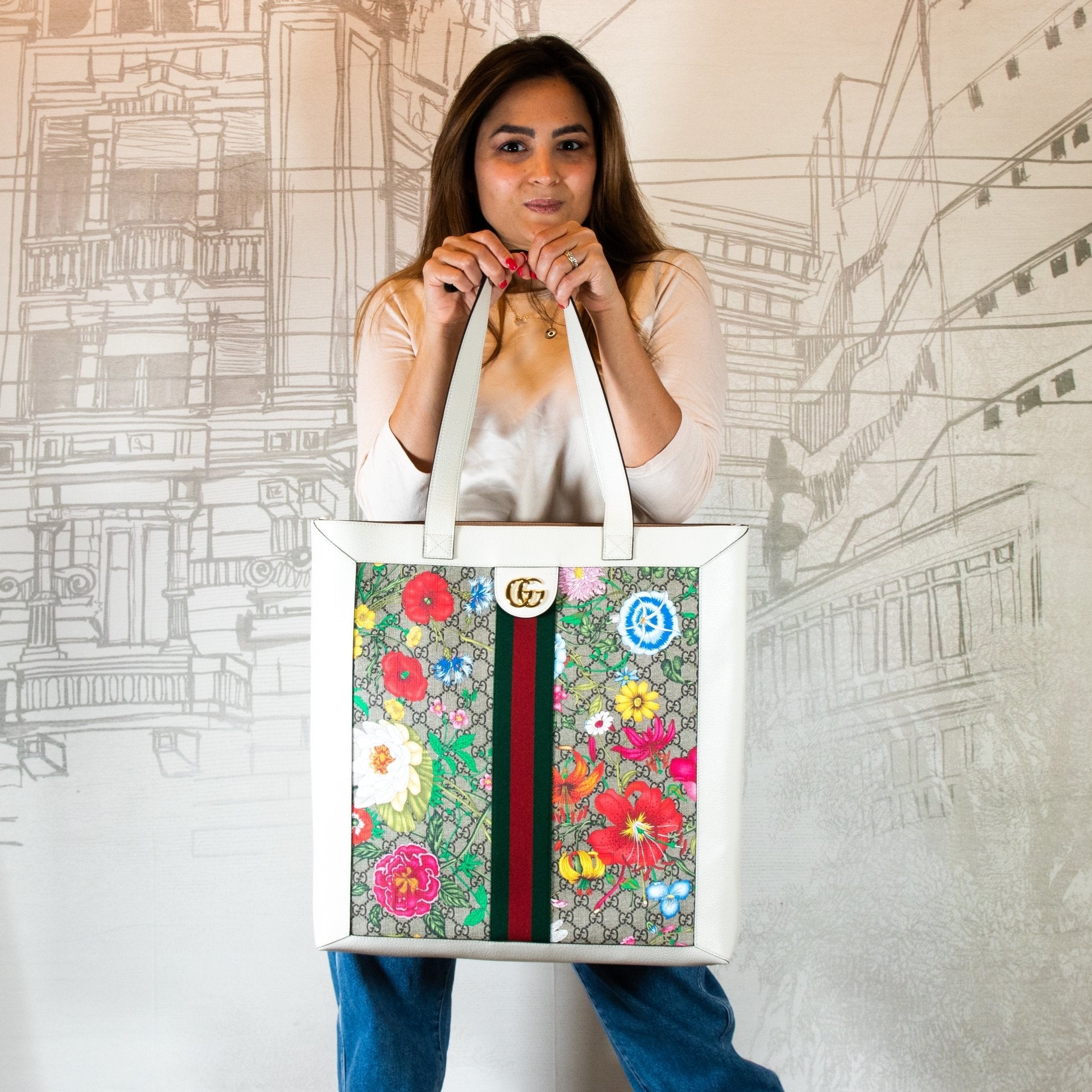 Gucci Flora collection a special and colorful collection celebrates the  brand's 50 years in Japan | Gucci presents, Gucci, Japan bag