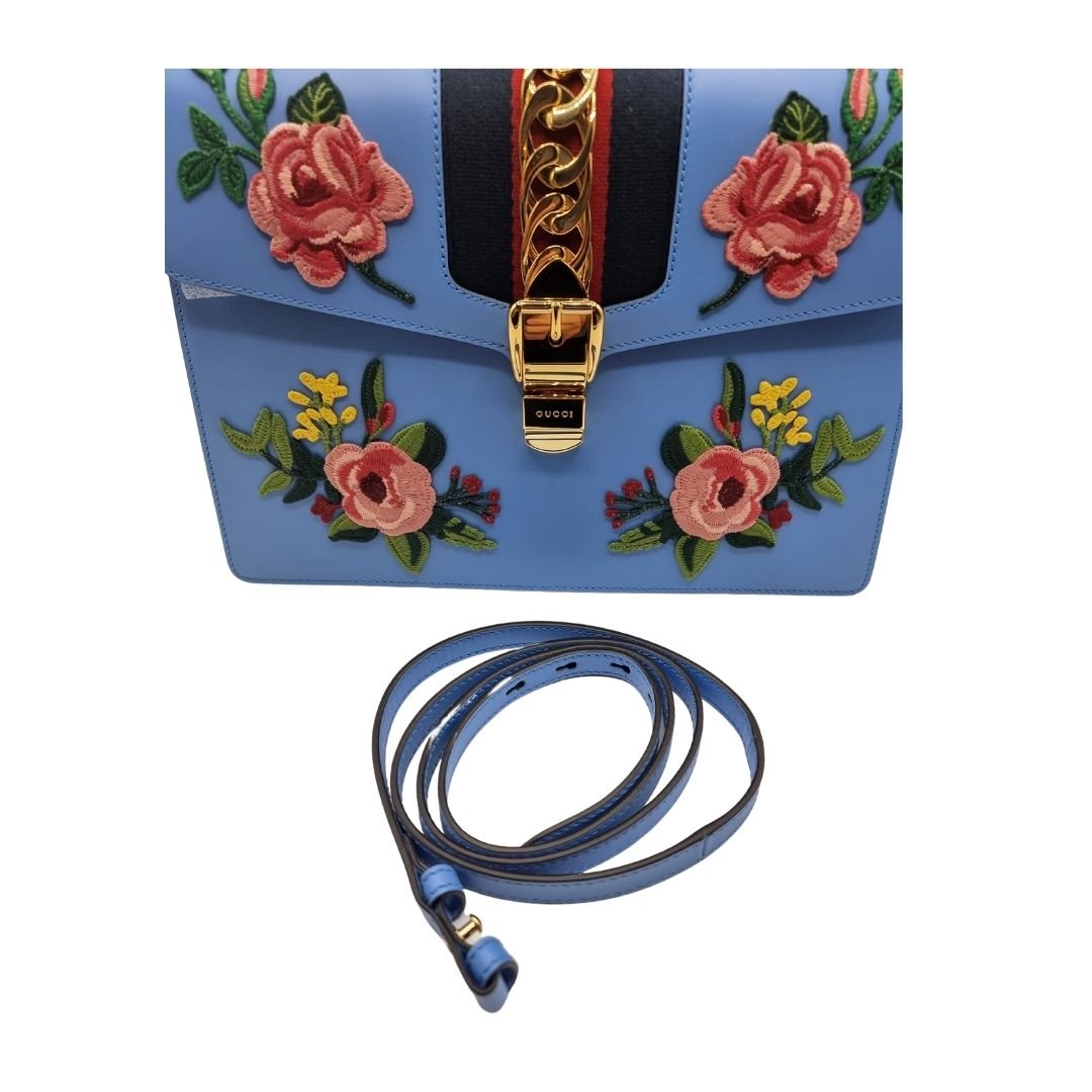 Second hand Gucci Sylvie Top Handle Bag Blue Leather Floral Embroidered Medium - Tabita Bags