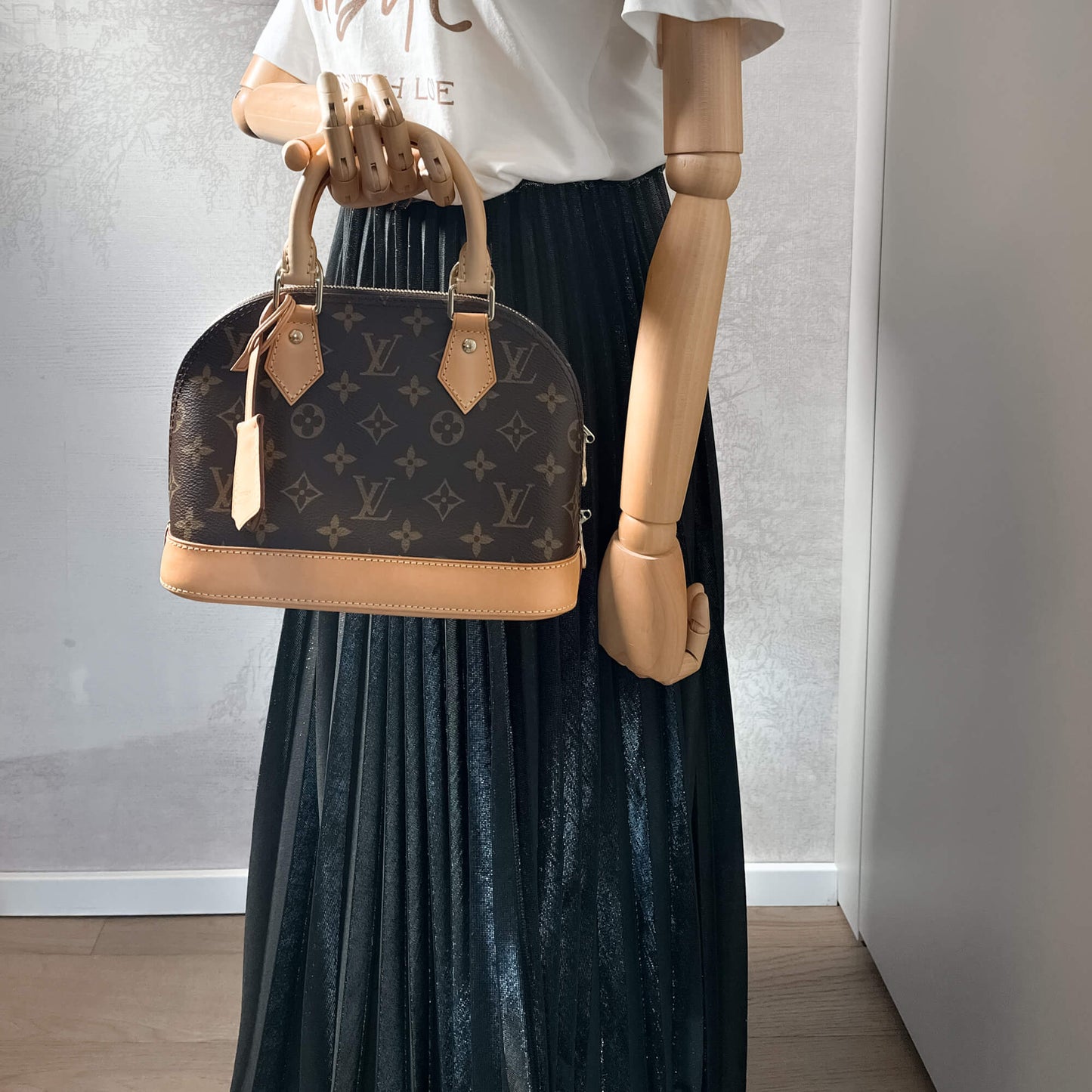 Second hand Louis Vuitton Alma Monogram BB 2-Way Handbag - Tabita Bags