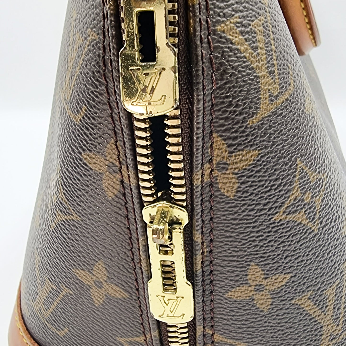 Second hand Louis Vuitton Alma PM Monogram - Tabita Bags