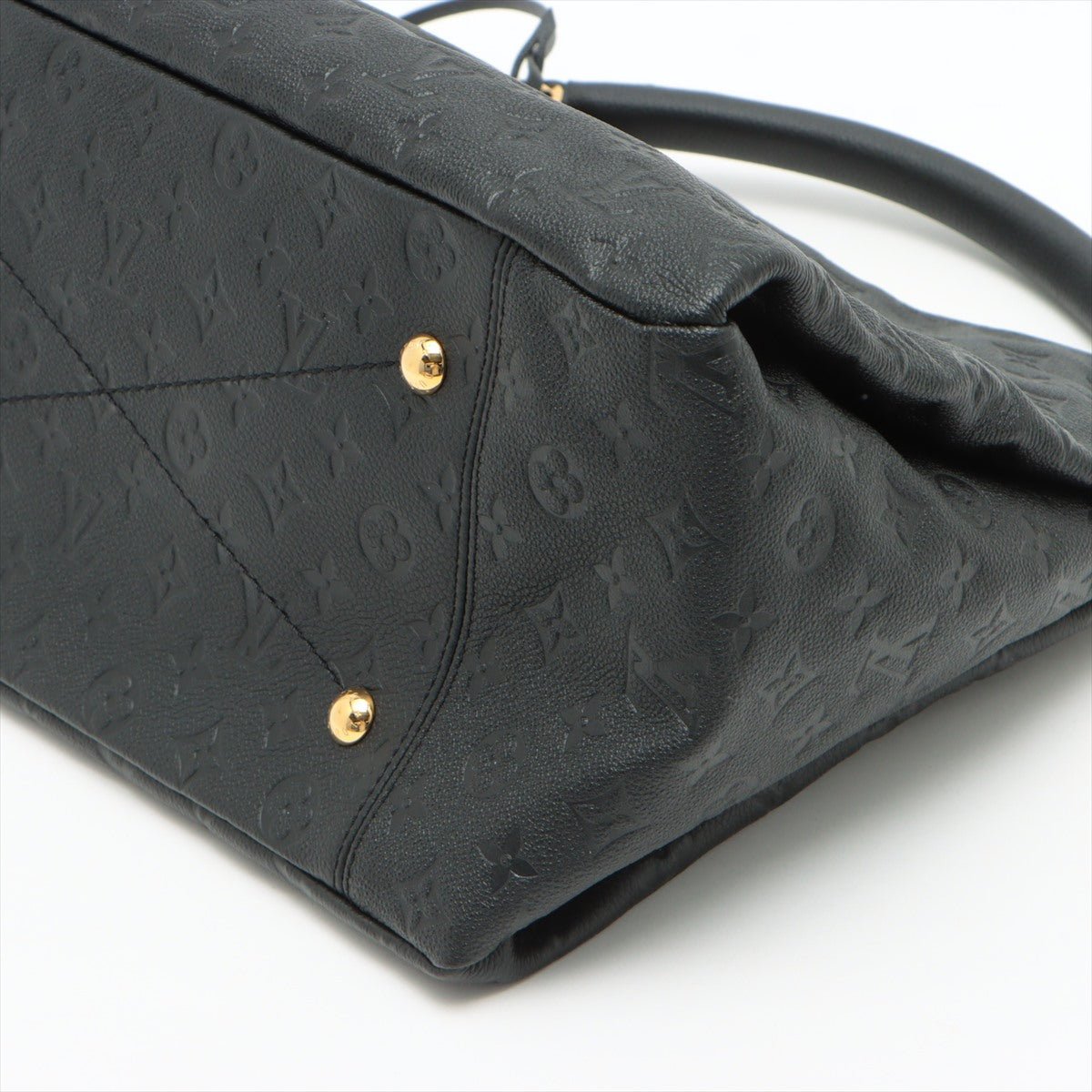Louis Vuitton Artsy MM in Black Monogram Empreinte Leather
