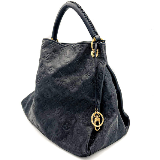 LOUIS VUITTON Authentic Women's Lock Me Go Tote Bag Black Leather  M55028