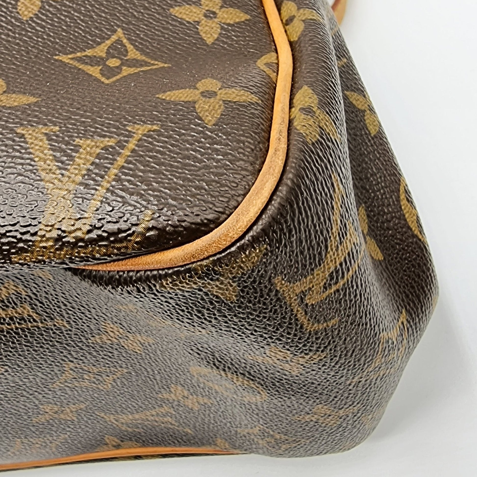 Louis Vuitton Batignolles Horizontal Monogram - Tabita Bags – Tabita Bags  with Love