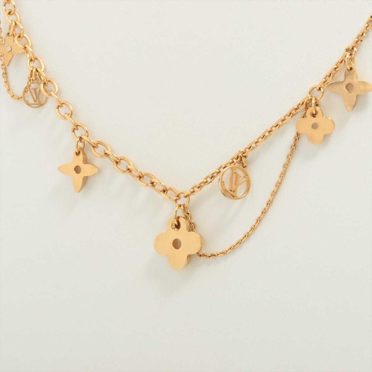 Second hand Louis Vuitton Blooming Monogram Necklace Gold Tone - Tabita Bags