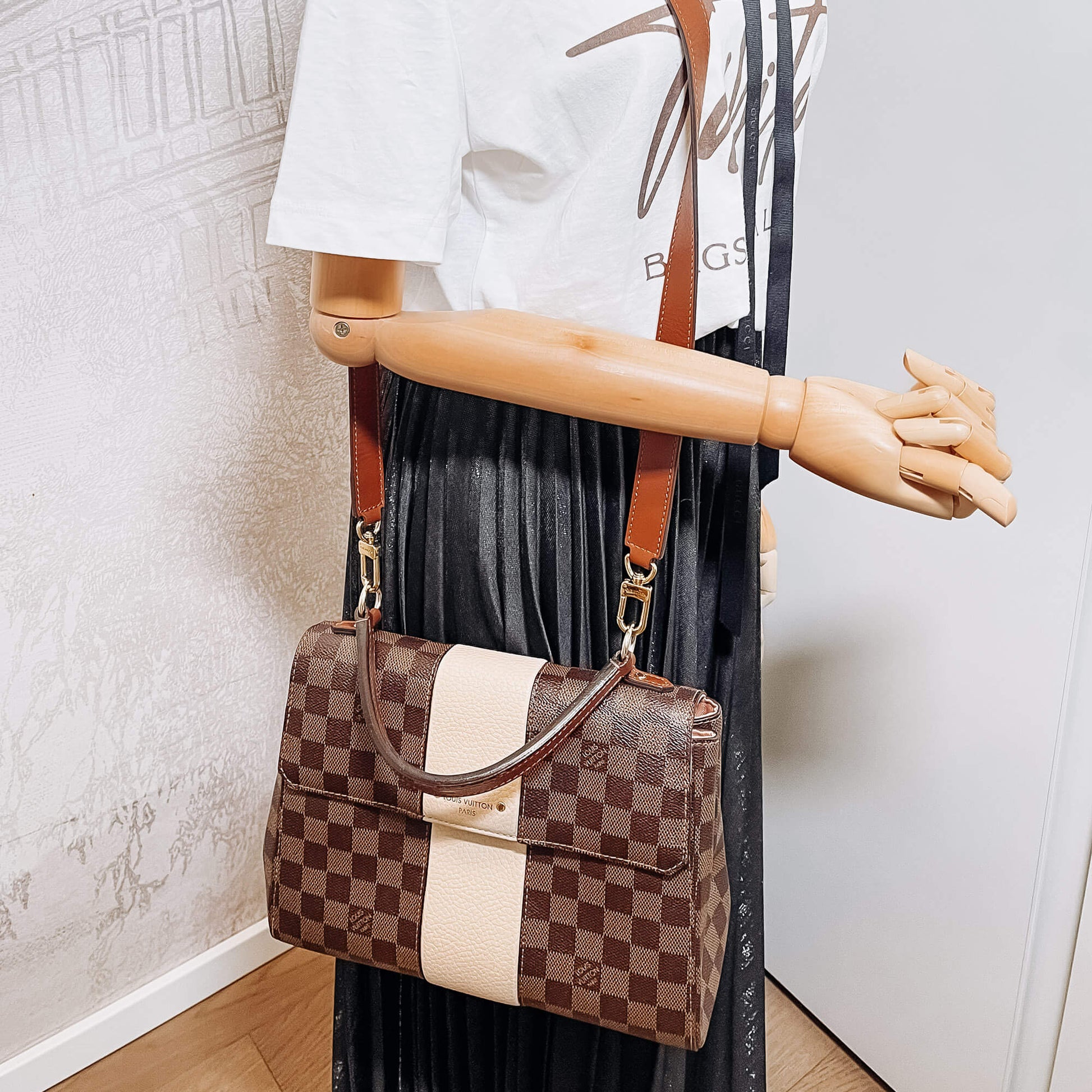 Louis Vuitton Bond Street Bag