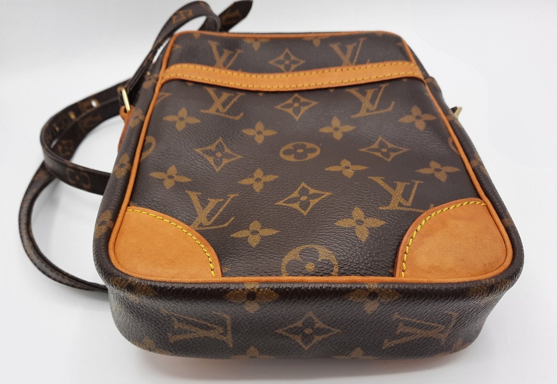 Second hand Louis Vuitton Danube Monogram M45266 - Tabita Bags