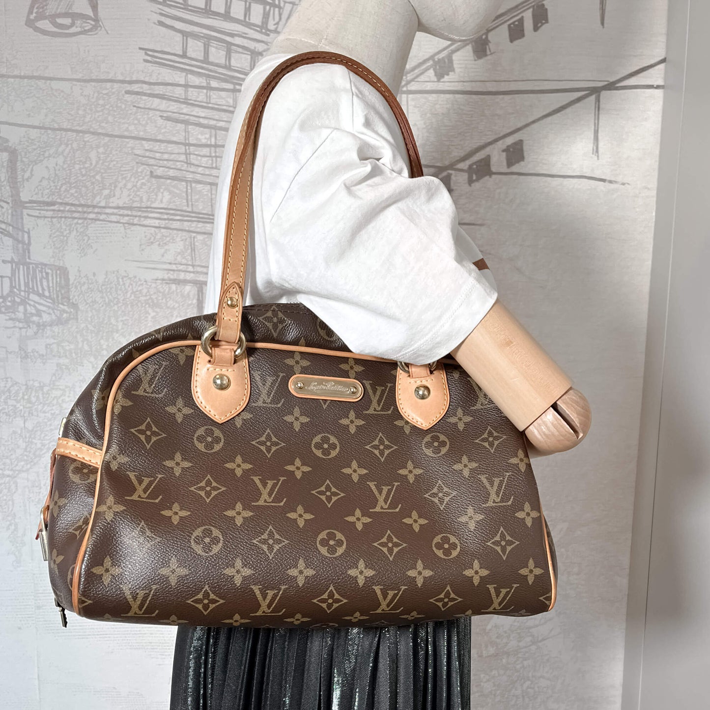 Second hand Louis Vuitton Montorgueil PM Monogram Shoulder Bag - Tabita Bags