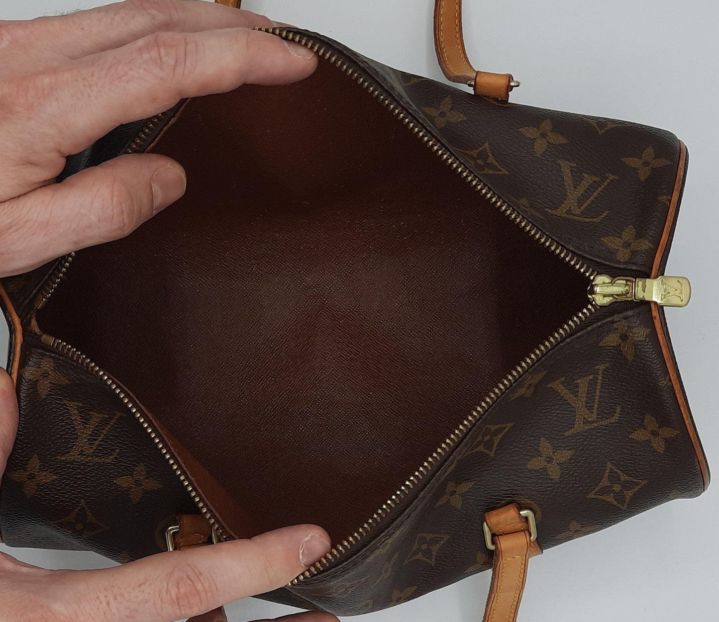 LOUIS VUITTON Louis Vuitton Monogram Papillon 30 handbag with cylindrical  pouch M51365