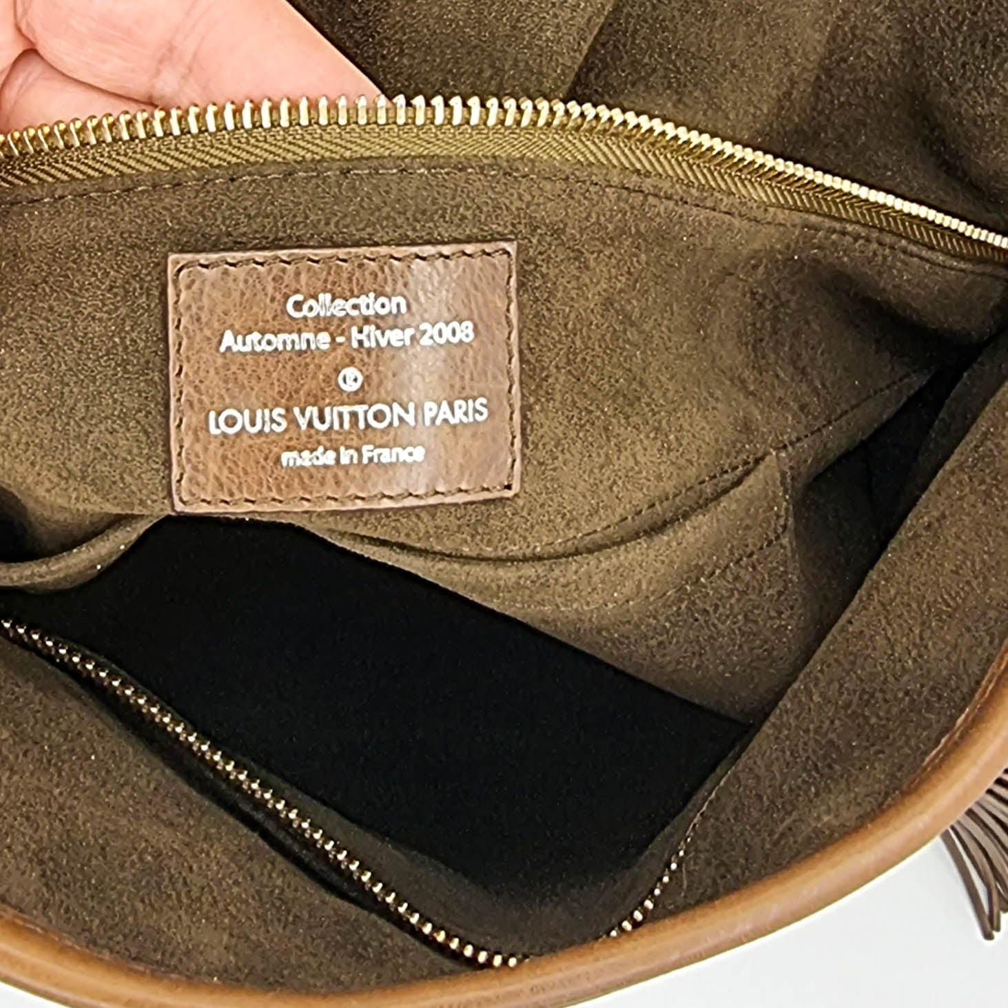 Louis Vuitton Limited Edition Chocolate Leather Paris Souple Whisper PM Bag  - Yoogi's Closet
