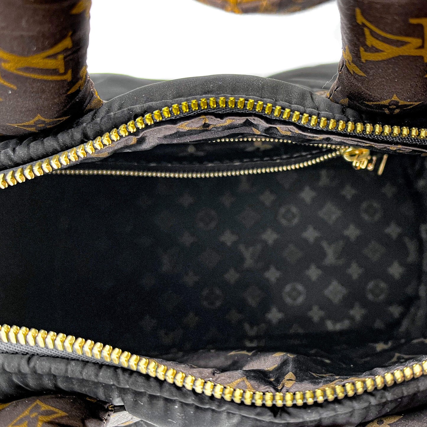 Second hand Louis Vuitton Pillow Speedy 25 Black - Tabita Bags