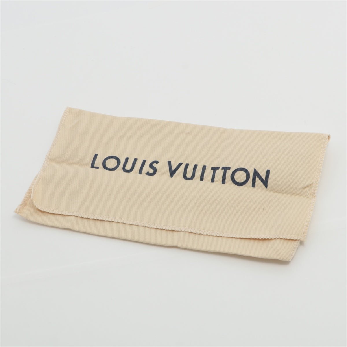 Second hand Louis Vuitton Portefeuille Capucines Crown in Taurillon Black Leather - Tabita Bags