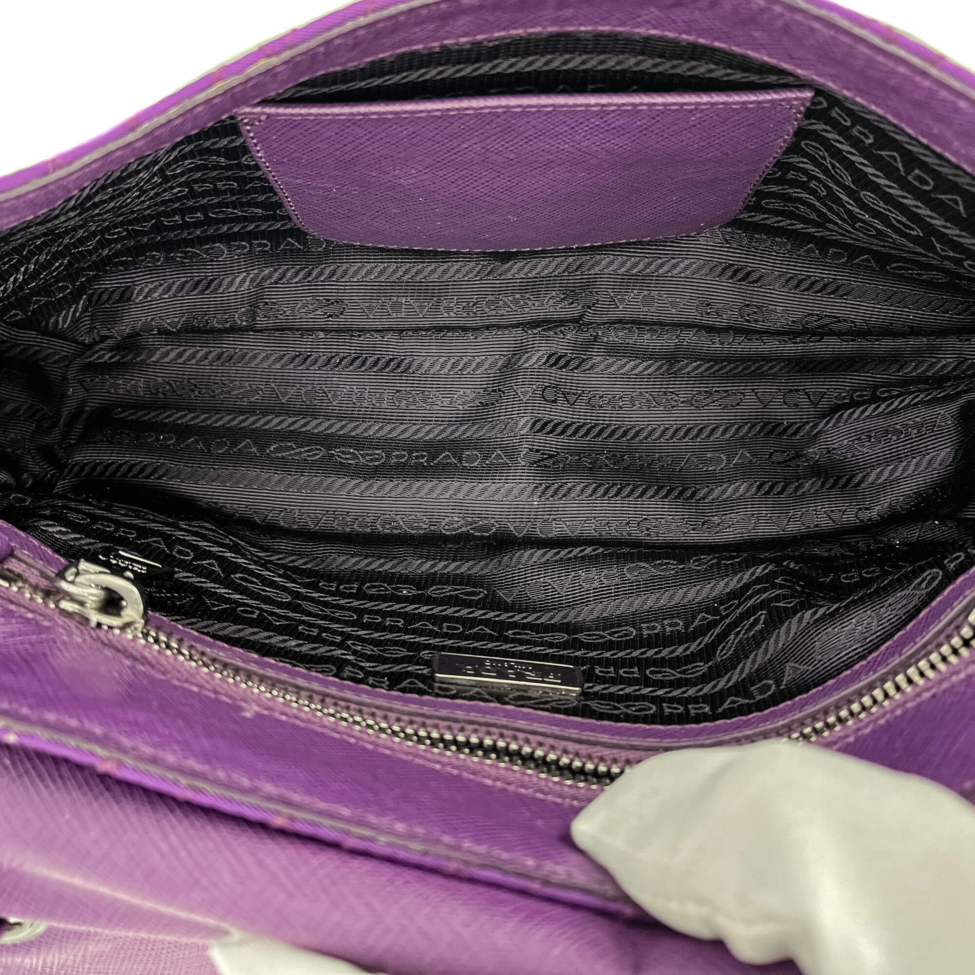 Second hand Prada Flap Pochette Cloth Bag Anemone Purple - Tabita Bags