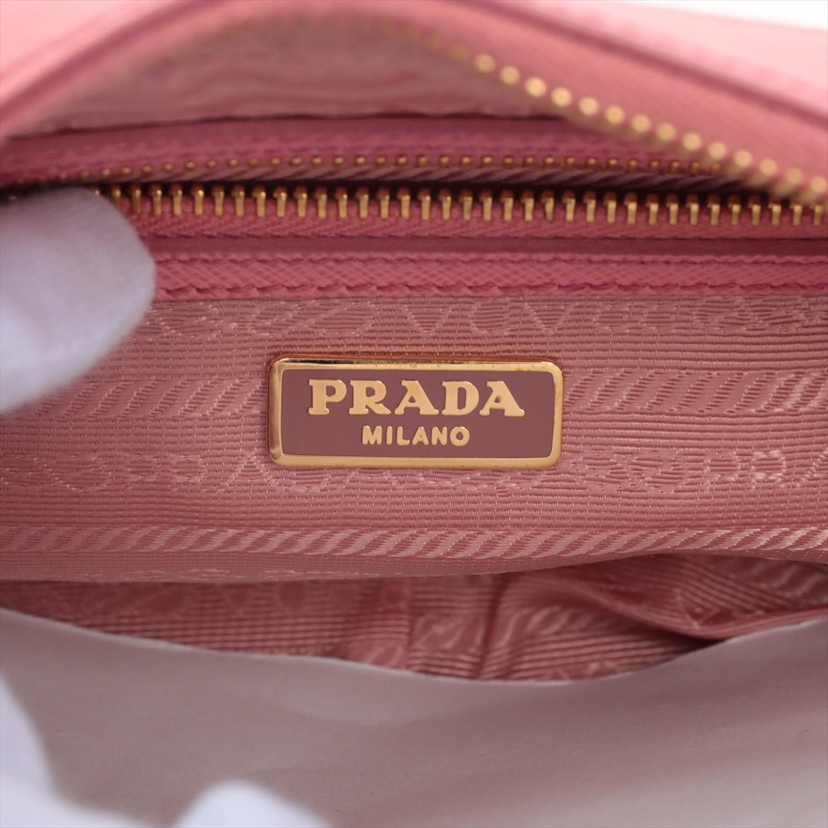 Second hand Prada Front Pocket Crossboby in Pink Saffiano Leather - Tabita Bags