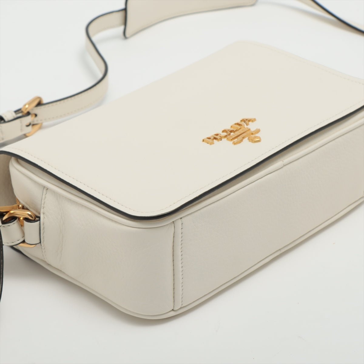 Second hand Prada Phenix Shoulder Bag White Leather - Tabita Bags