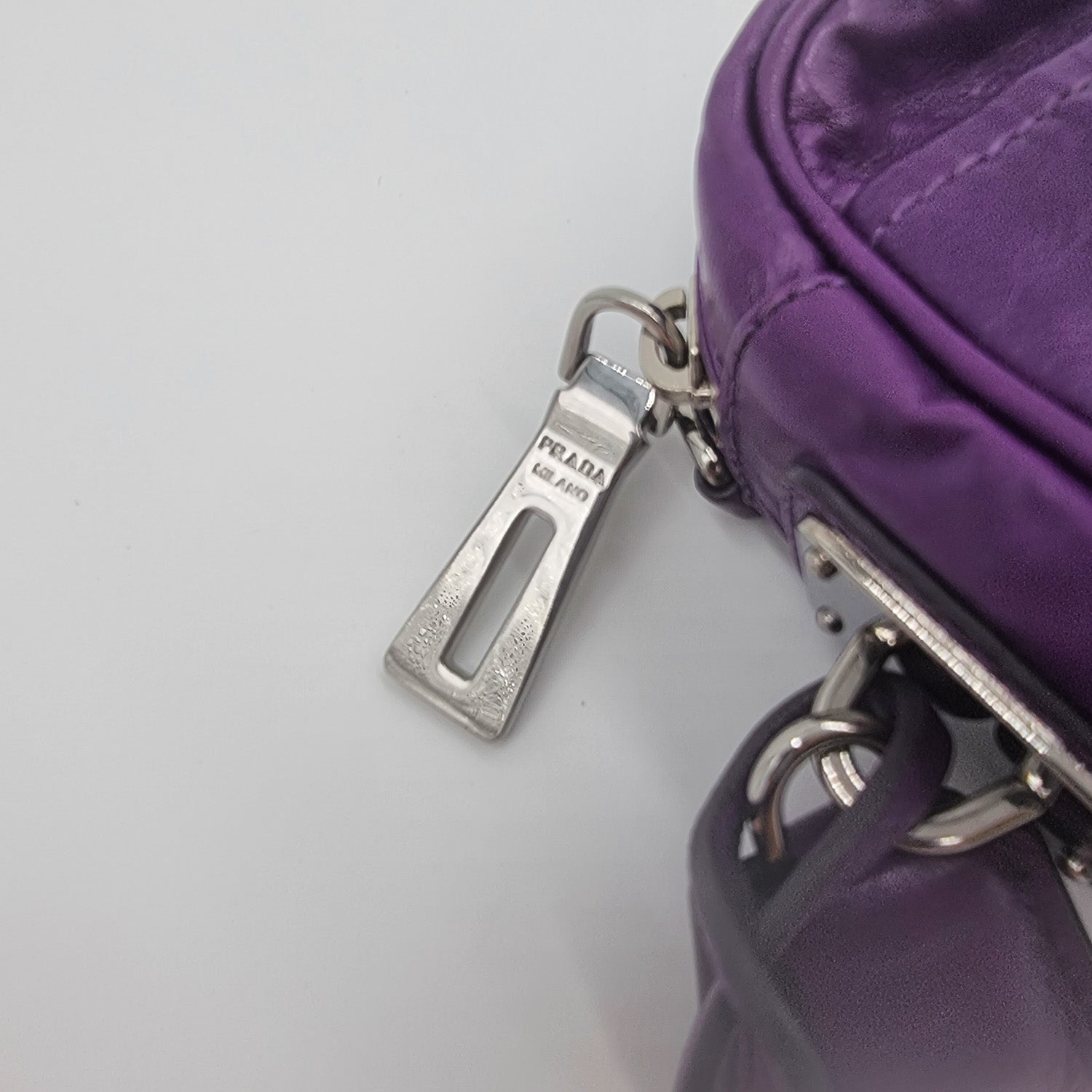 Second hand Prada Purple leather cross-body - Tabita Bags