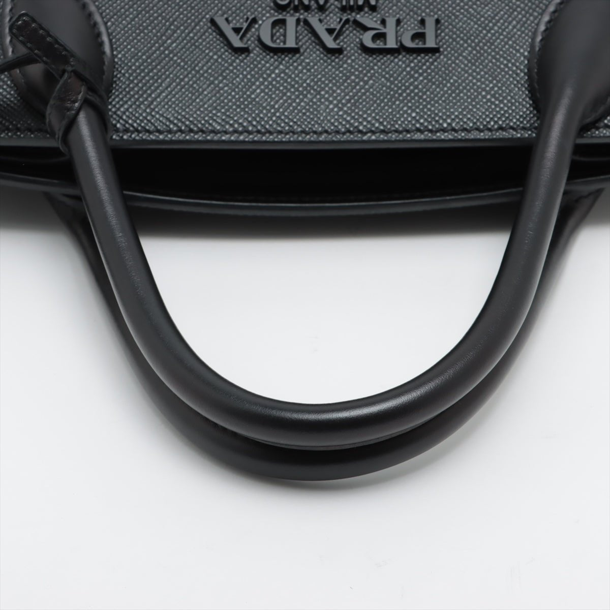 Second hand Prada Saffiano City Leather 2-way Black - Tabita Bags