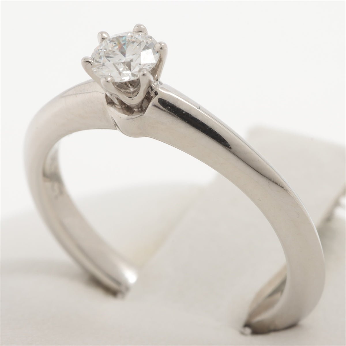 Second hand Tiffany Solitaire Diamond Ring - Tabita Bags