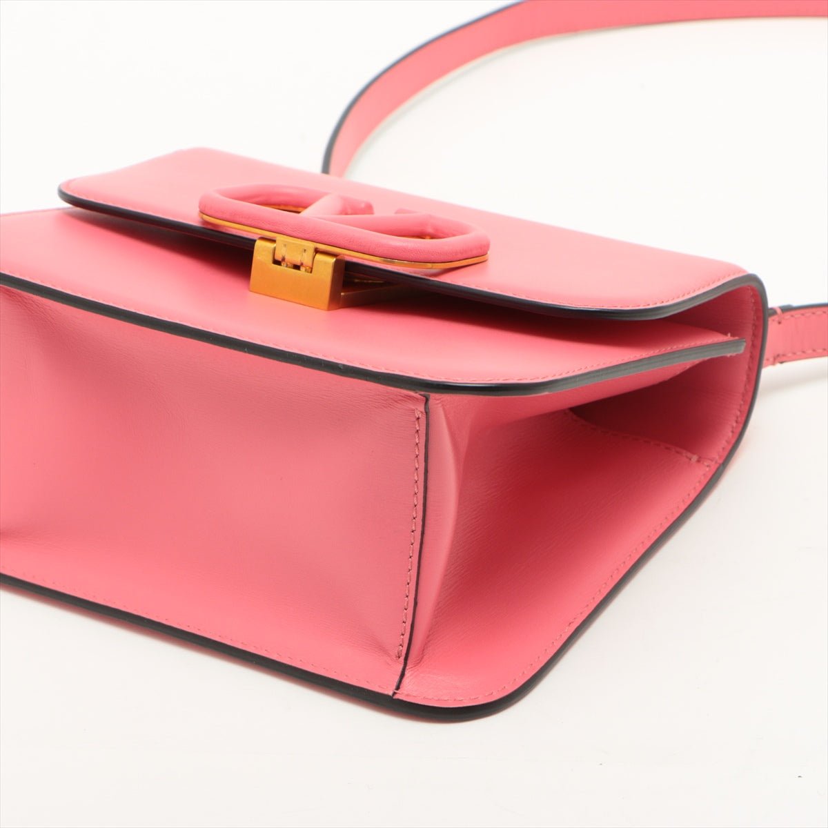 Second hand Valentino Garavani Small VSling Pink Grainy Calfskin Leather - Tabita Bags