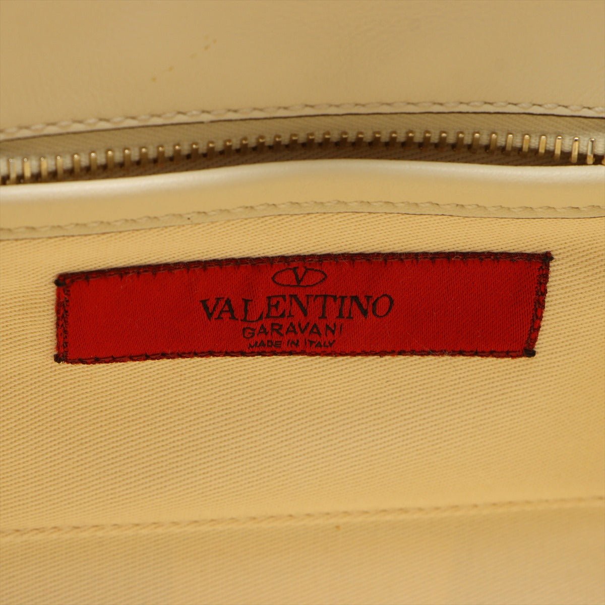 Second hand Valentino Garavani Valentino Garavani Rockstud Leather 2way White - Tabita Bags