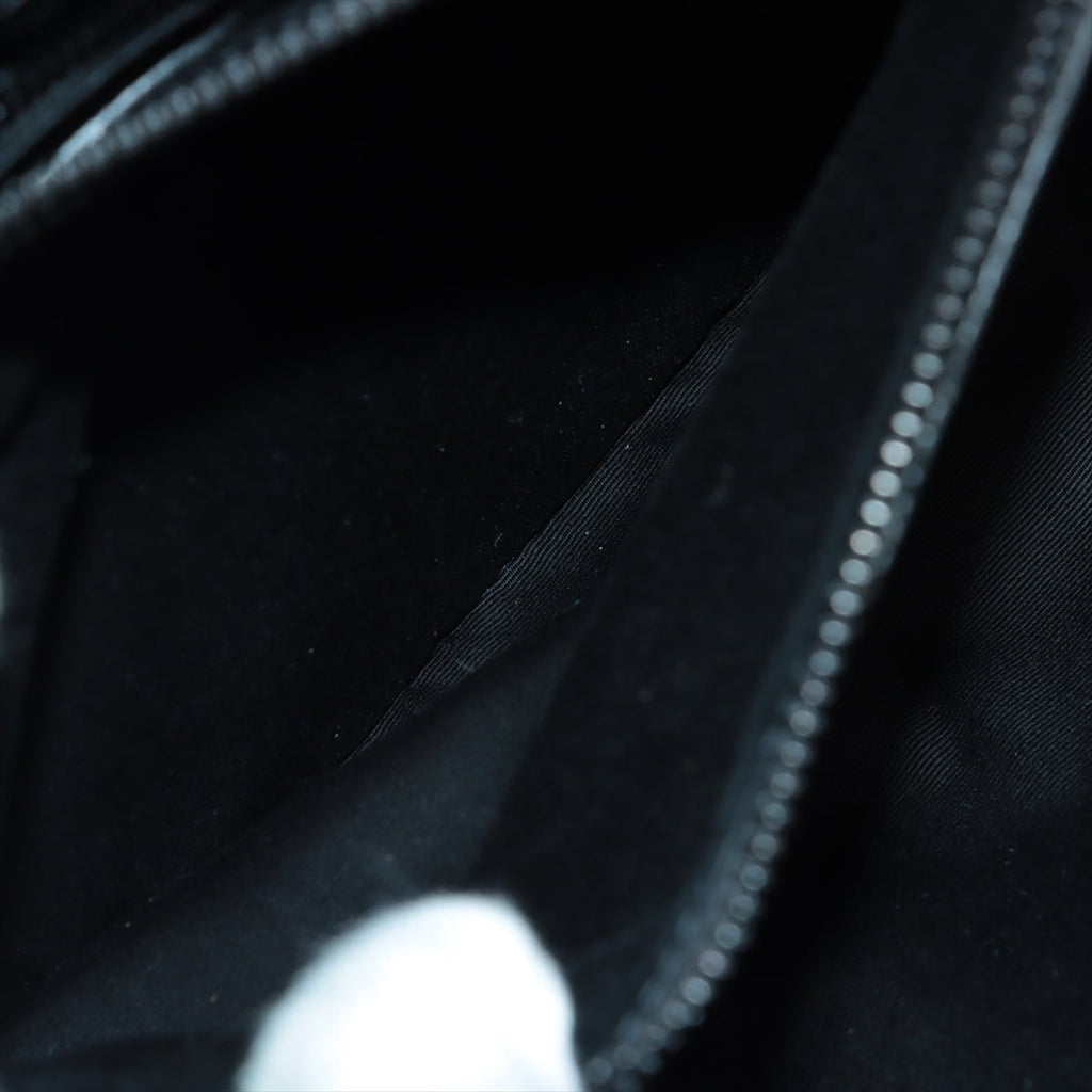 Second hand Yves Saint Laurent Loulou Medium Quilted "Y" Leather Black Bag - Tabita Bags