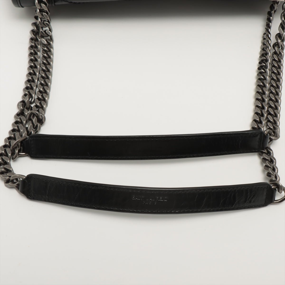 Second hand Yves Saint Laurent Niki Medium Leather Chain Shoulder Bag Black - Tabita Bags