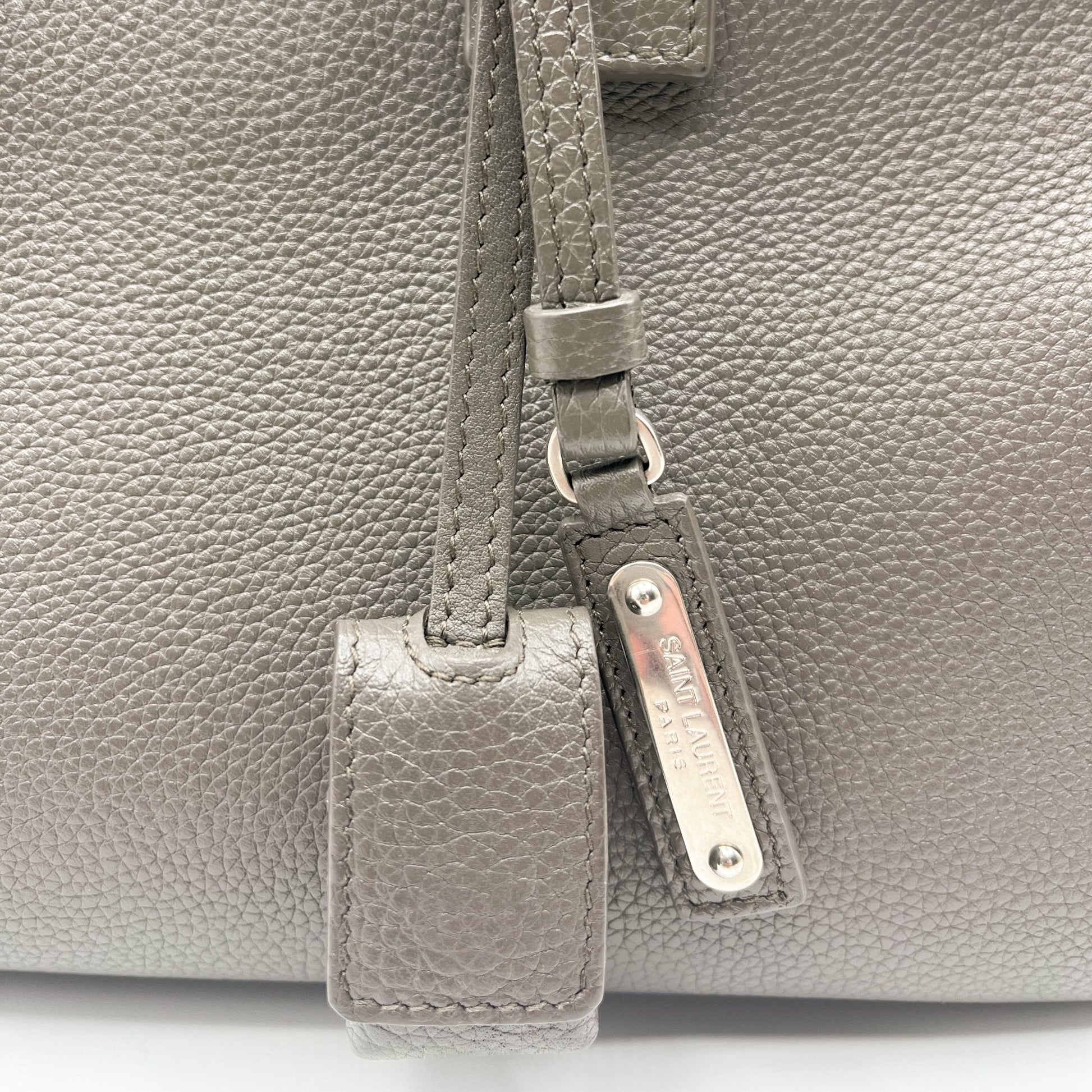 Second hand Yves Saint Laurent Sac de Jour Tote Baby in Grey Leather - Tabita Bags