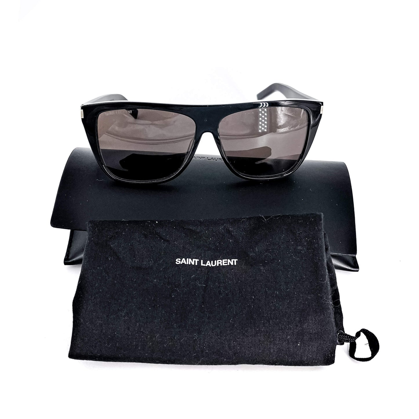 Second hand Yves Saint Laurent Sunglasses black and white - Tabita Bags